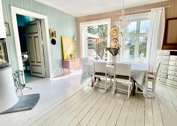 Skien Villa * סקיאן