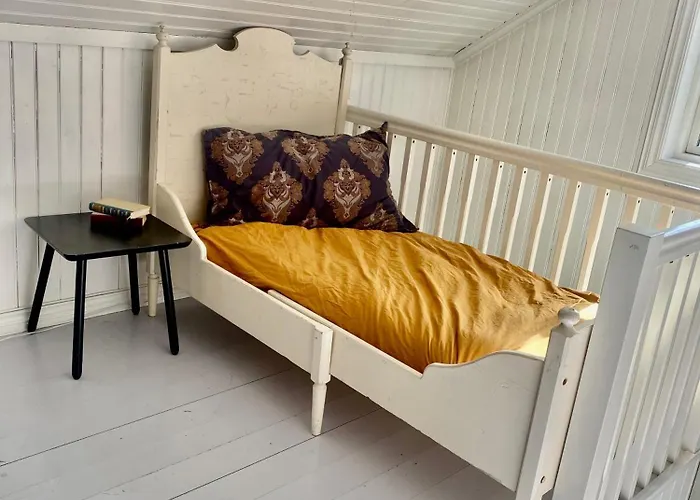 Skien Villa סקיאן